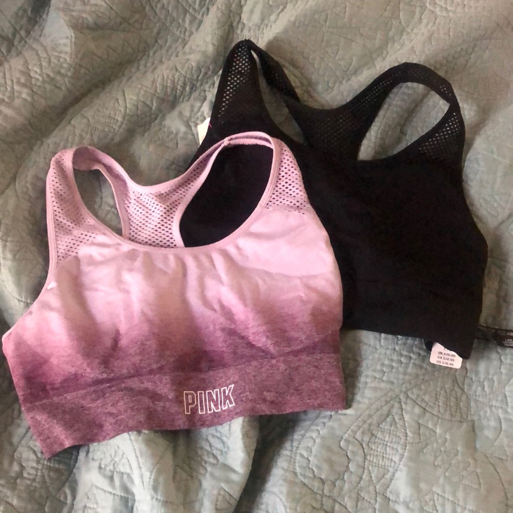 Sports bra